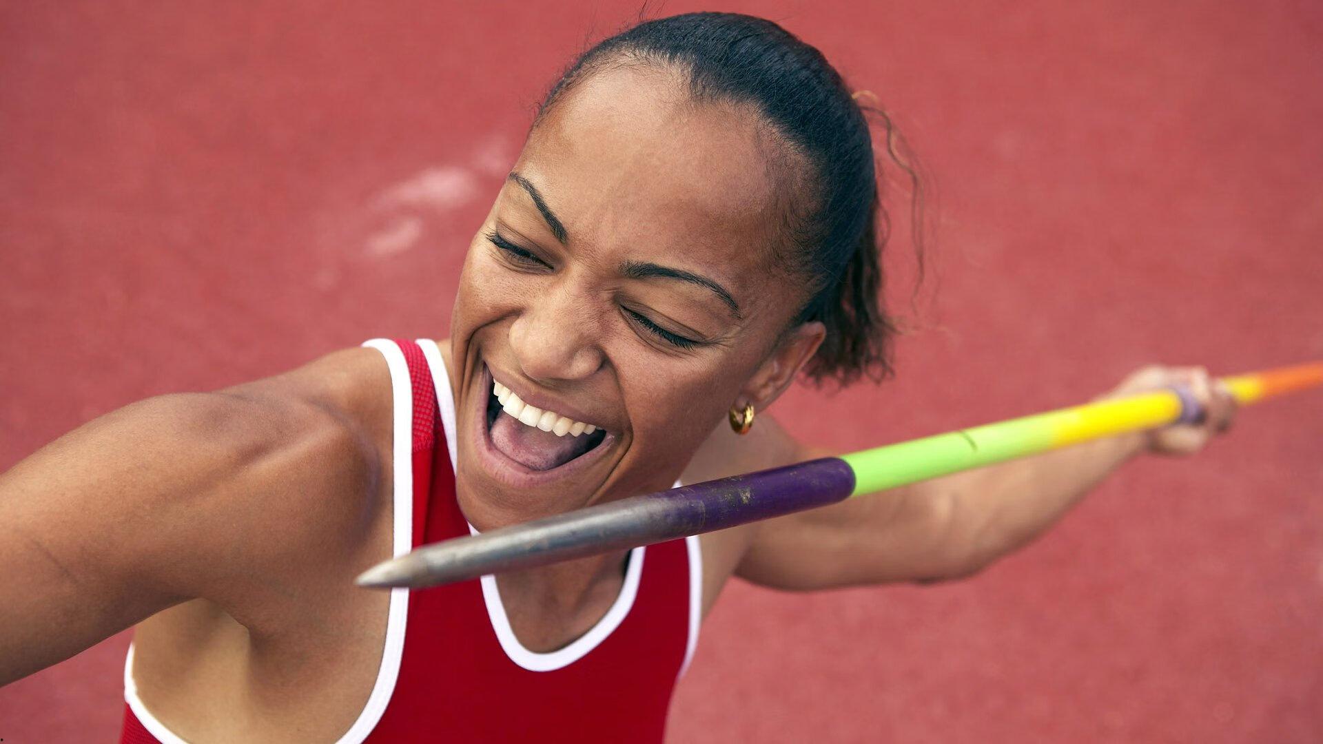 太阳报解析英格兰世界杯征程，夺冠需跨越6000英里，南美挑战考验三狮耐力与战术