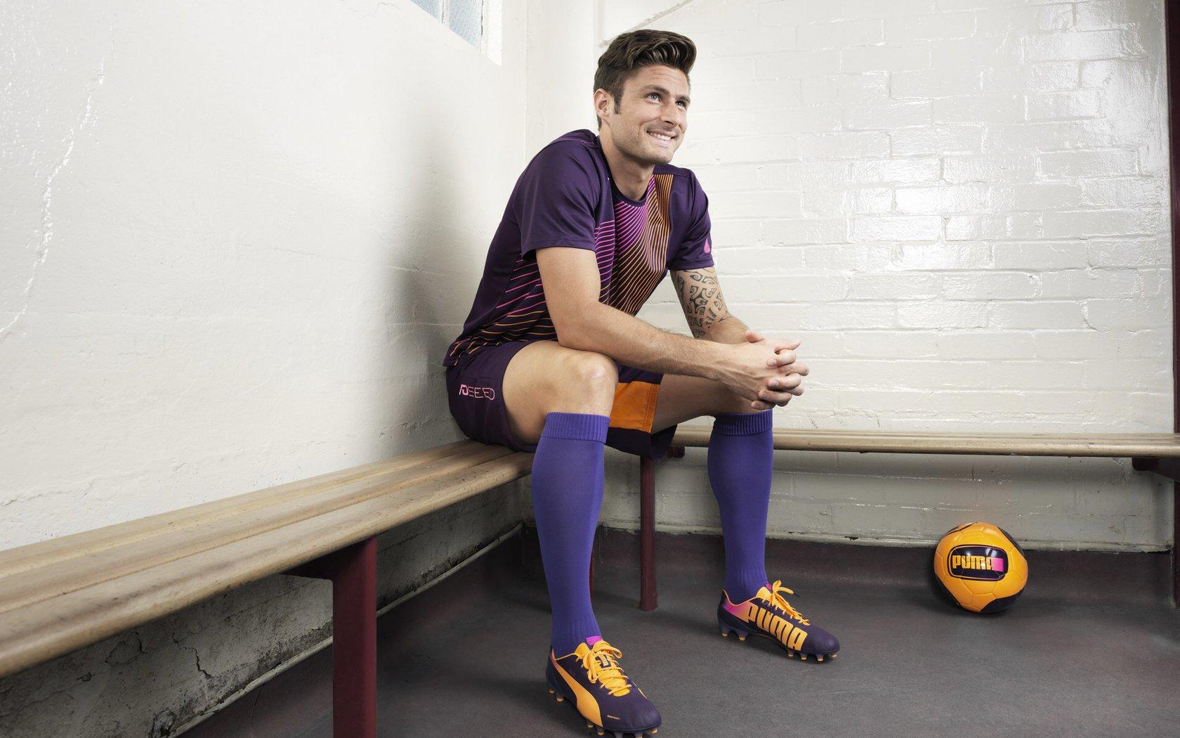 国足世界排名更新引热议 新帅亮相确立2030年世界杯战略目标